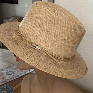 Classic Tan Straw Fedora Hat